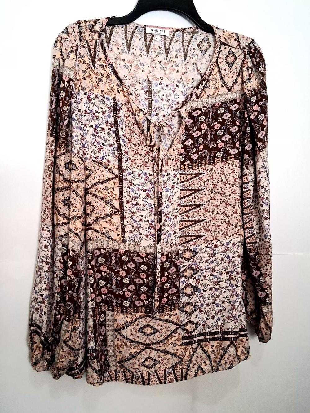 ANDREE BY UNIT V-Neck Tunic Size Fit 1X